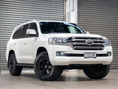 2016 Toyota Landcruiser