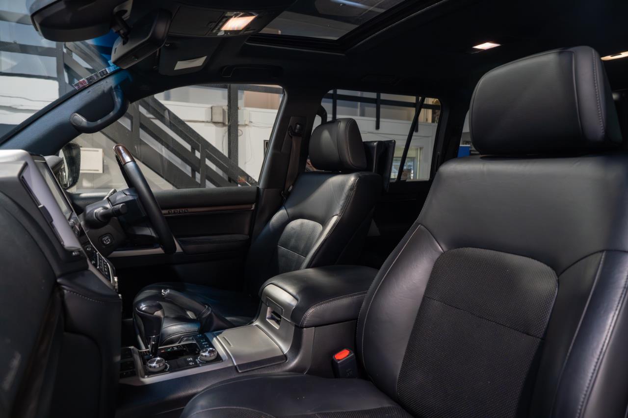 2016 Toyota Landcruiser