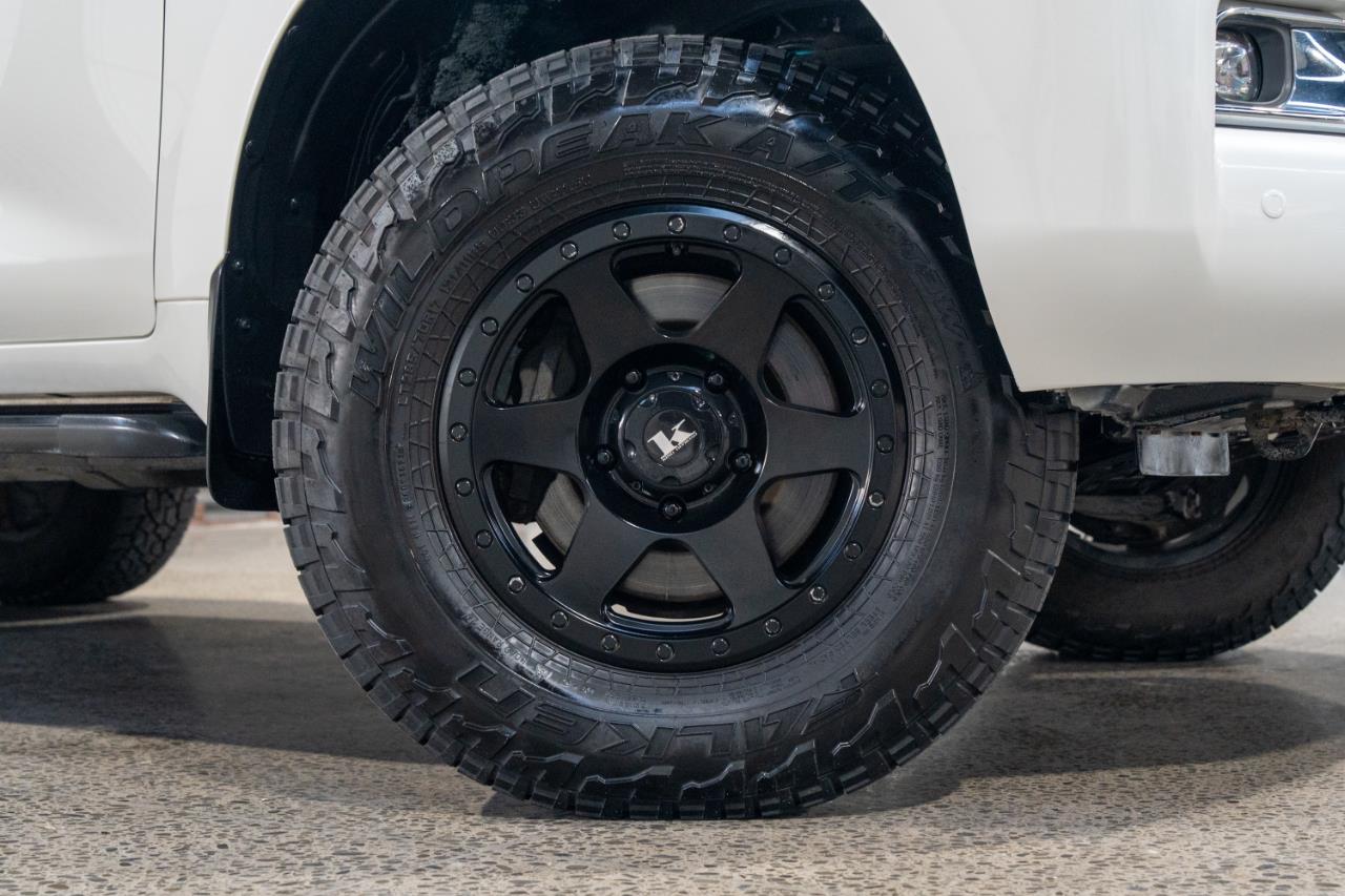 2016 Toyota Landcruiser