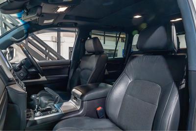 2021 Toyota Landcruiser - Thumbnail