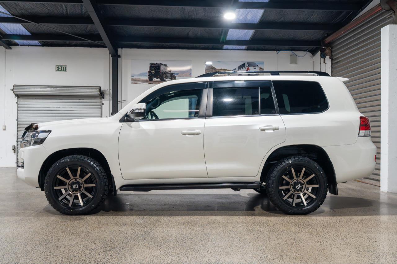 2021 Toyota Landcruiser