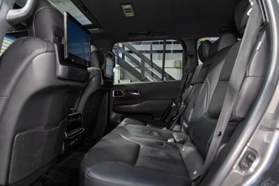 2024 Toyota Landcruiser - Thumbnail