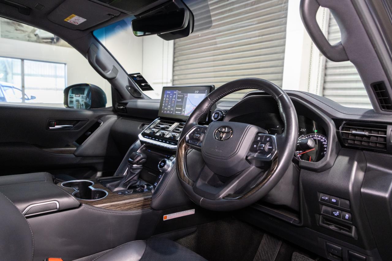 2024 Toyota Landcruiser