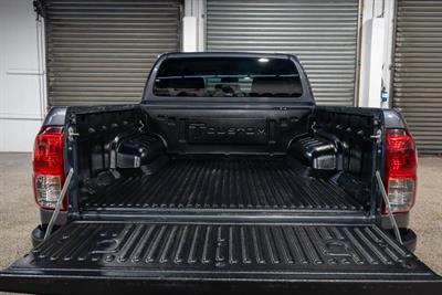 2016 Toyota Hilux - Thumbnail