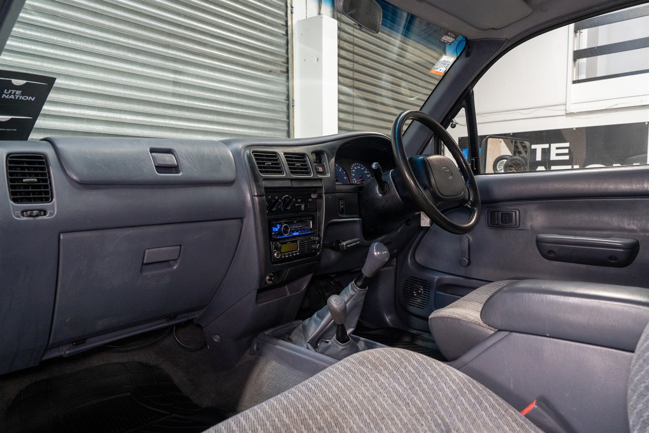 1999 Toyota Hilux