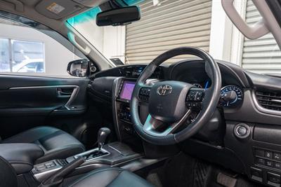 2024 Toyota Fortuner - Thumbnail
