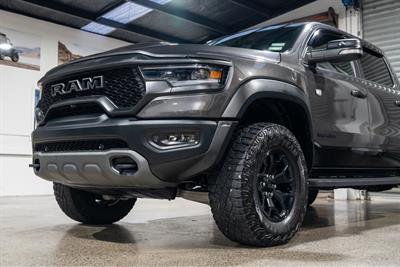 2022 RAM 1500 - Thumbnail