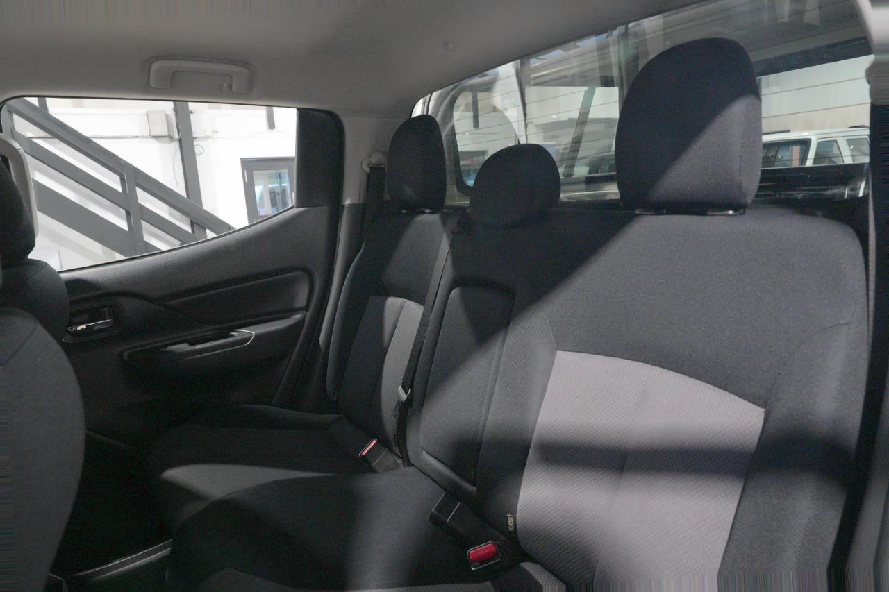 2020 Mitsubishi Triton