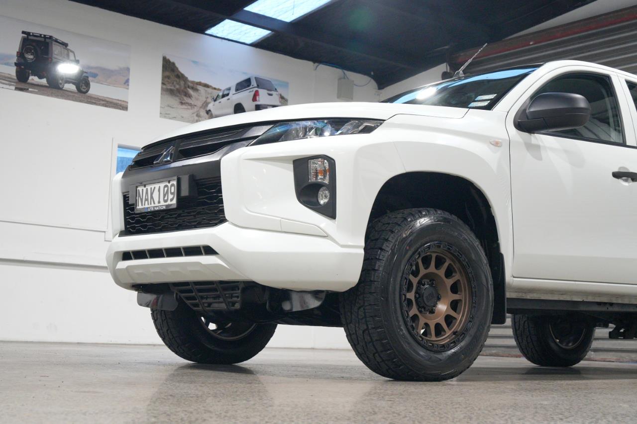 2020 Mitsubishi Triton