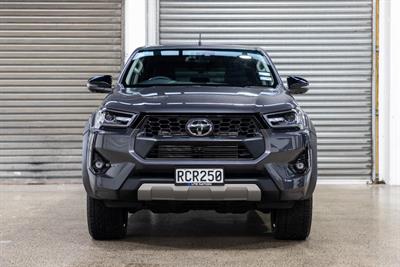 2025 Toyota Hilux - Thumbnail