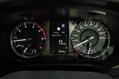 2025 Toyota Hilux - Thumbnail
