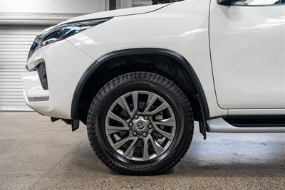 2021 Toyota Fortuner - Thumbnail