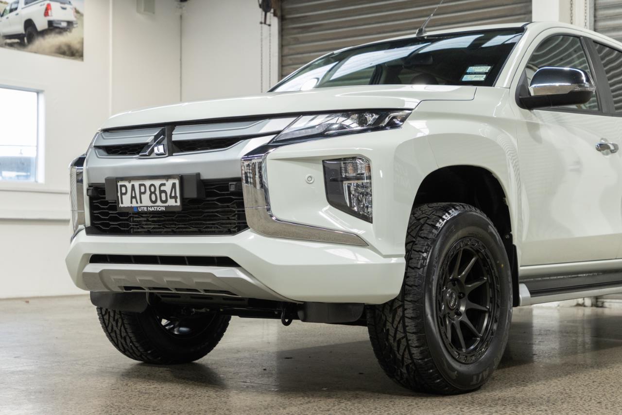 2022 Mitsubishi Triton