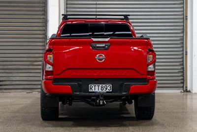 2021 Nissan Navara - Thumbnail
