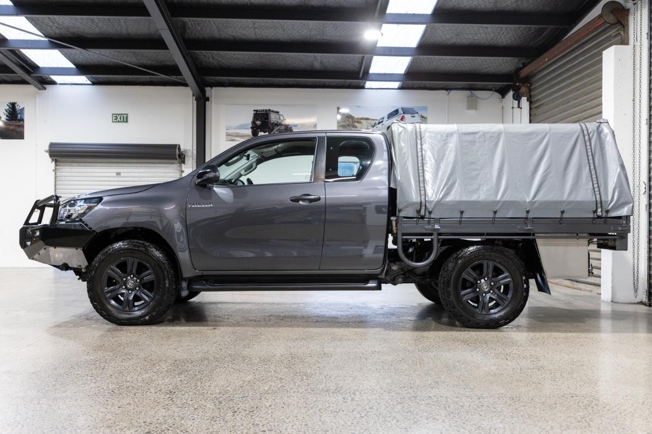 2022 Toyota Hilux