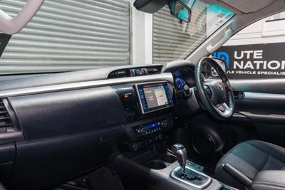2019 Toyota Hilux - Thumbnail