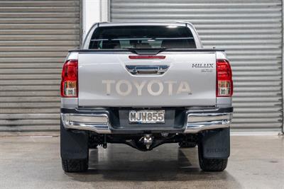2019 Toyota Hilux - Thumbnail