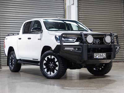 2024 Toyota Hilux - Thumbnail