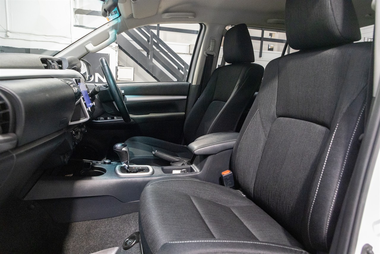 2024 Toyota Hilux