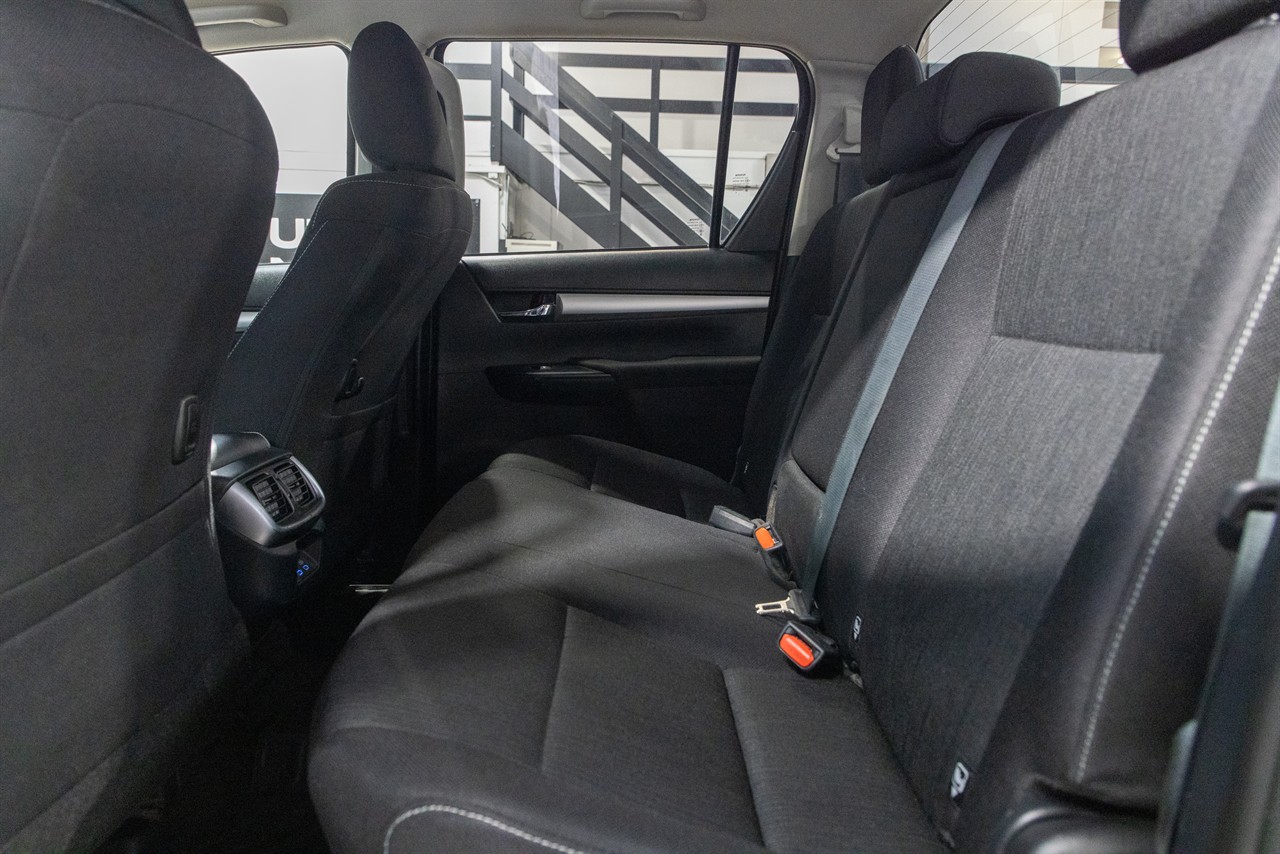 2024 Toyota Hilux