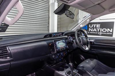 2021 Toyota Hilux - Thumbnail