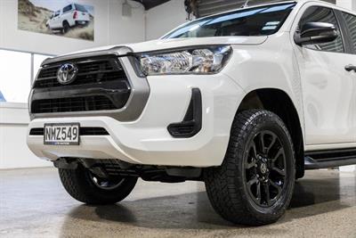 2021 Toyota Hilux - Thumbnail