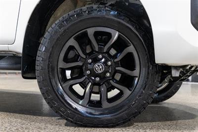 2021 Toyota Hilux - Thumbnail