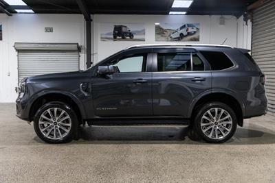 2023 Ford Everest - Thumbnail