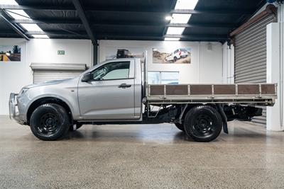 2022 Isuzu D-Max - Thumbnail