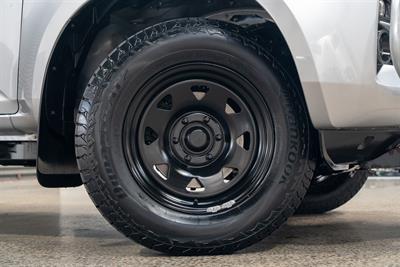 2022 Isuzu D-Max - Thumbnail