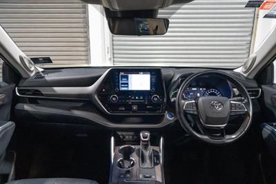 2022 Toyota Highlander - Thumbnail