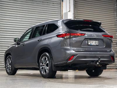 2022 Toyota Highlander - Thumbnail