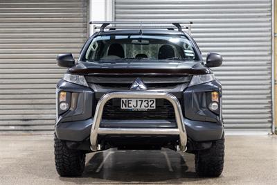 2020 Mitsubishi Triton - Thumbnail