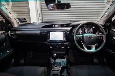 2021 Toyota Hilux - Thumbnail