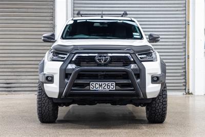2024 Toyota Hilux - Thumbnail