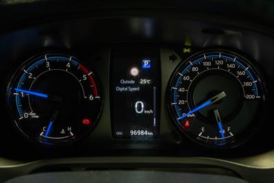 2024 Toyota Hilux - Thumbnail