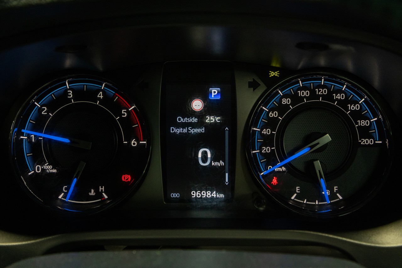 2024 Toyota Hilux