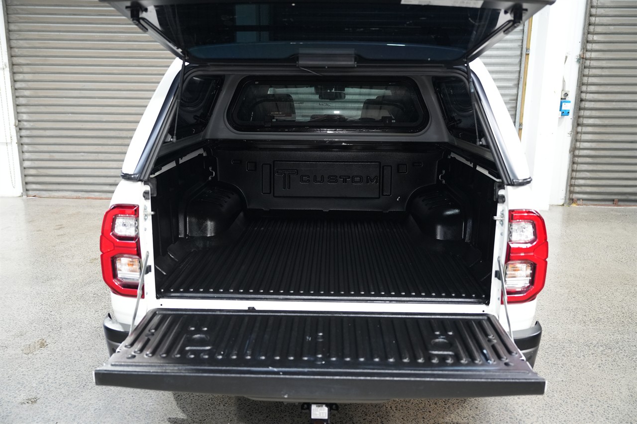 2022 Toyota Hilux