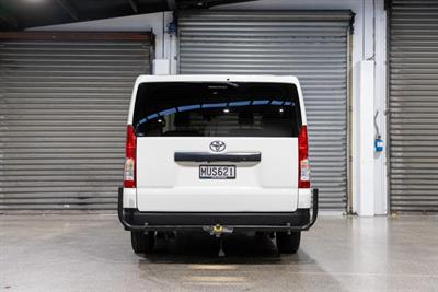 2020 Toyota Hiace - Thumbnail