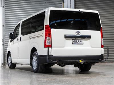 2020 Toyota Hiace - Thumbnail