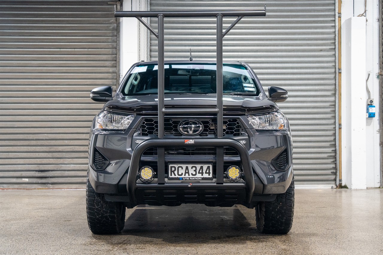 2025 Toyota Hilux