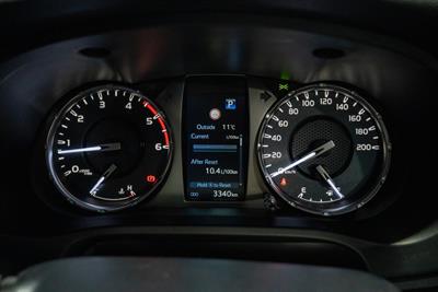 2025 Toyota Hilux - Thumbnail