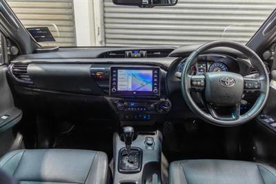 2025 Toyota Hilux - Thumbnail