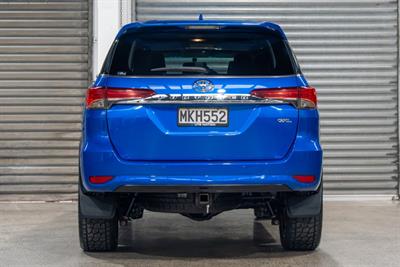 2019 Toyota Fortuner - Thumbnail
