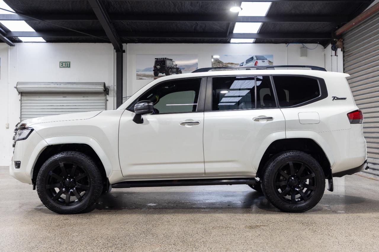 2021 Toyota Landcruiser