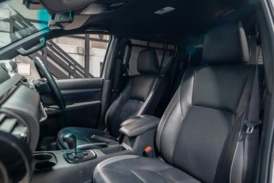 2024 Toyota Hilux - Thumbnail