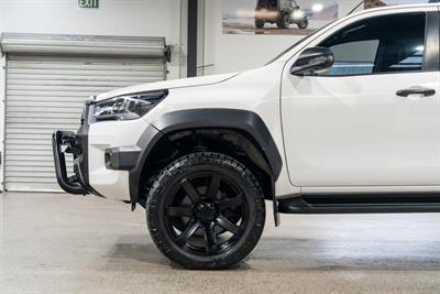 2024 Toyota Hilux - Thumbnail