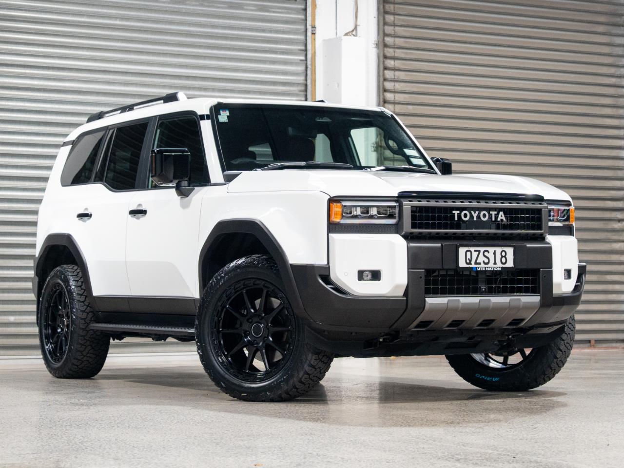 2024 Toyota LANDCRUISER PRADO