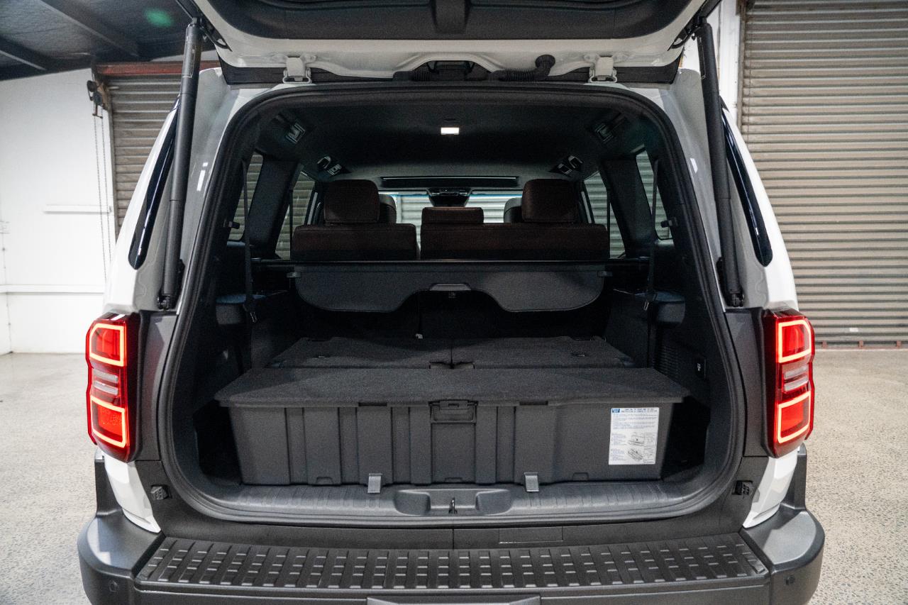 2024 Toyota LANDCRUISER PRADO