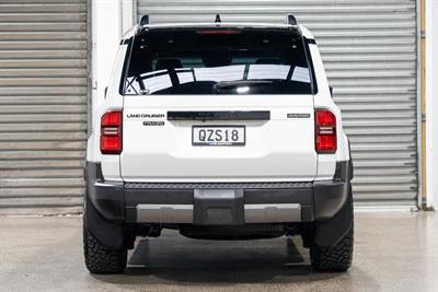 2024 Toyota LANDCRUISER PRADO - Thumbnail